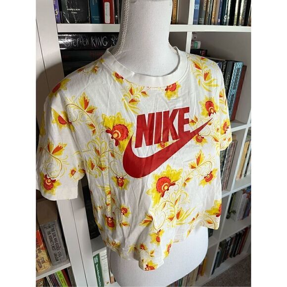 Nike White Yellow Floral Cotton Crew Neck Short Sleeve Crop Top Size Medium - Picture 1 of 6